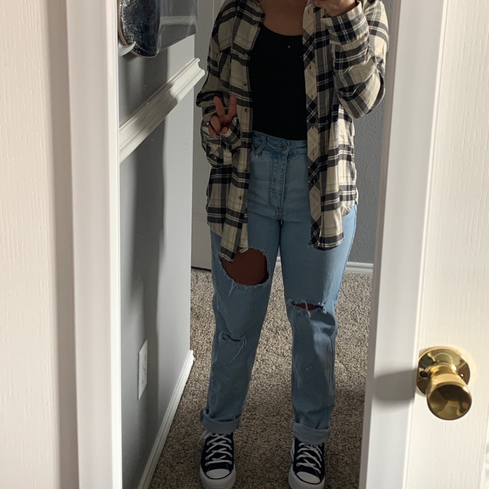 Fashion nova mom jeans